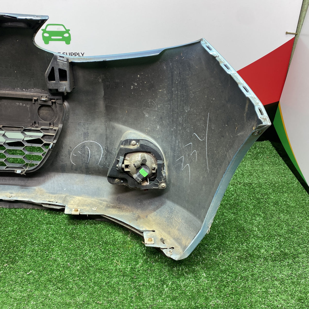 2009 Mazda Demio - Front Bumper PN: D65150031C19