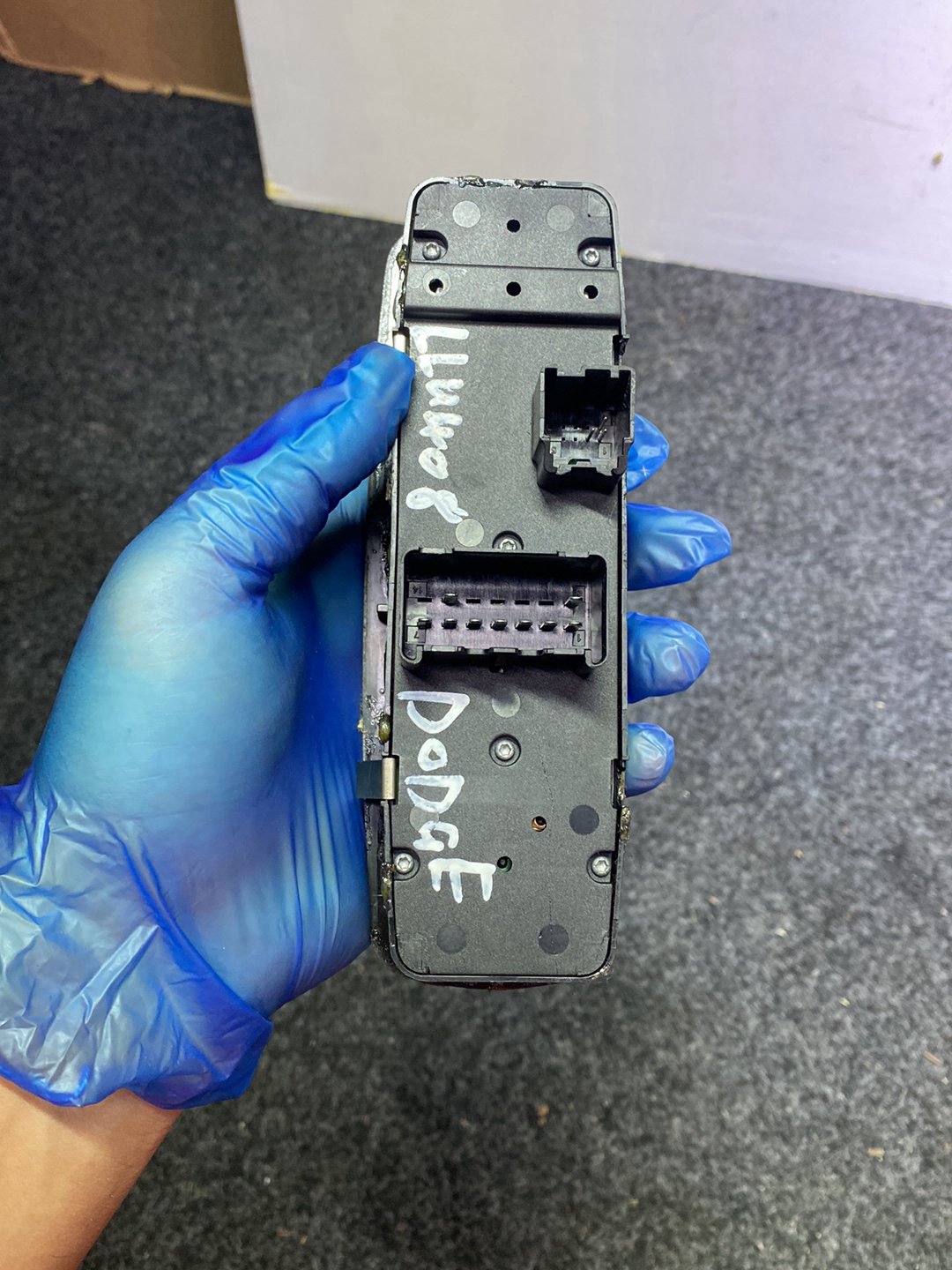 2007 Dodge Nitro - Master Power Window Switch