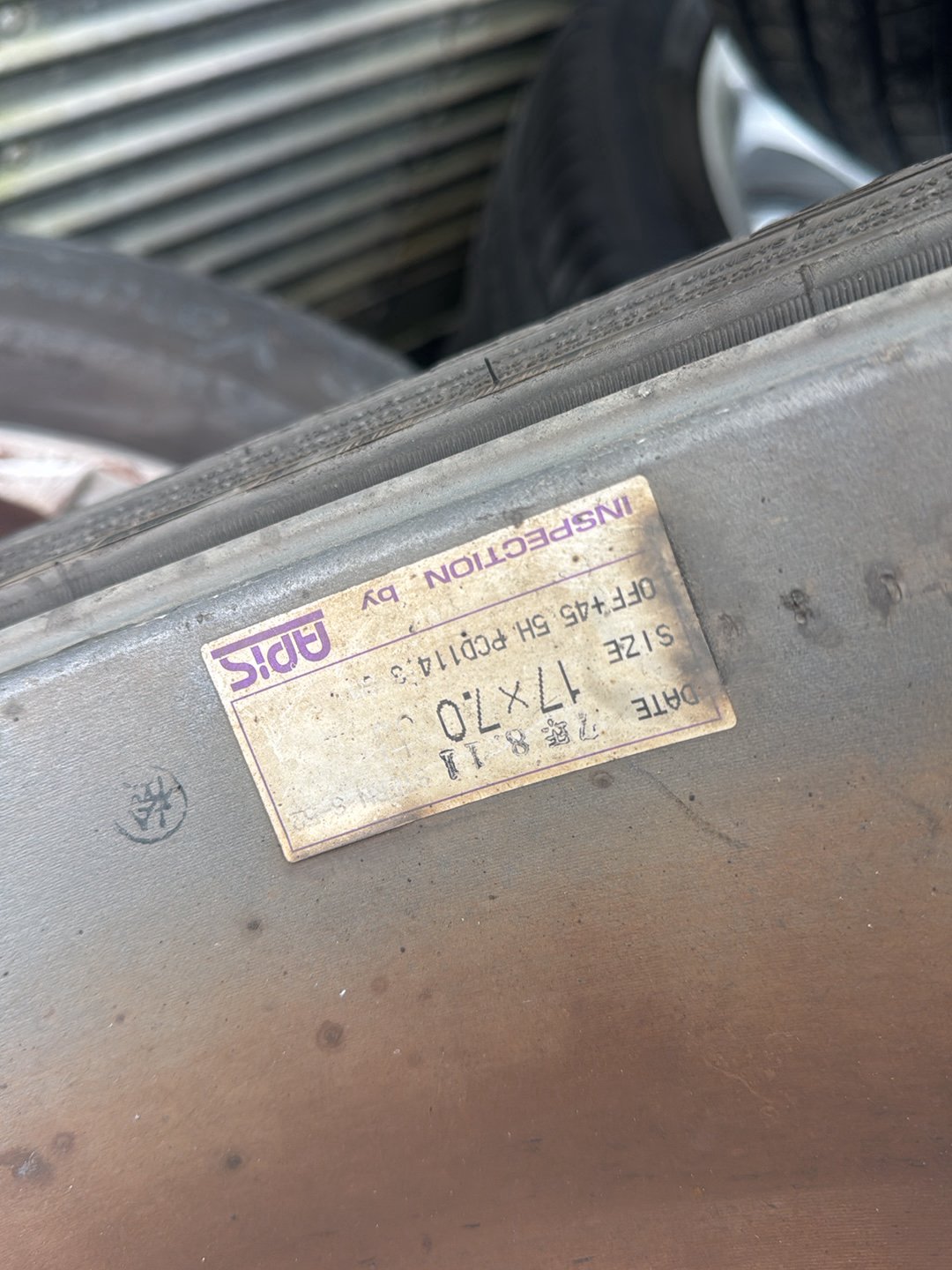 STERN Mag Wheel Set PN: 17x7JJ OFF+45 225/60/17