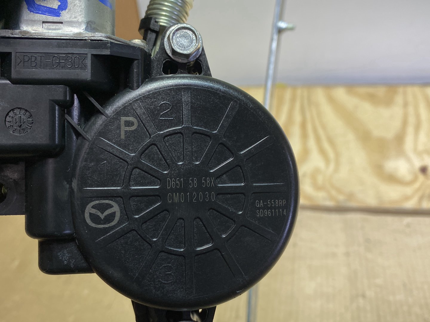 2011 Mazda Biante CCEFW - Right Front Window Regulator/Motor