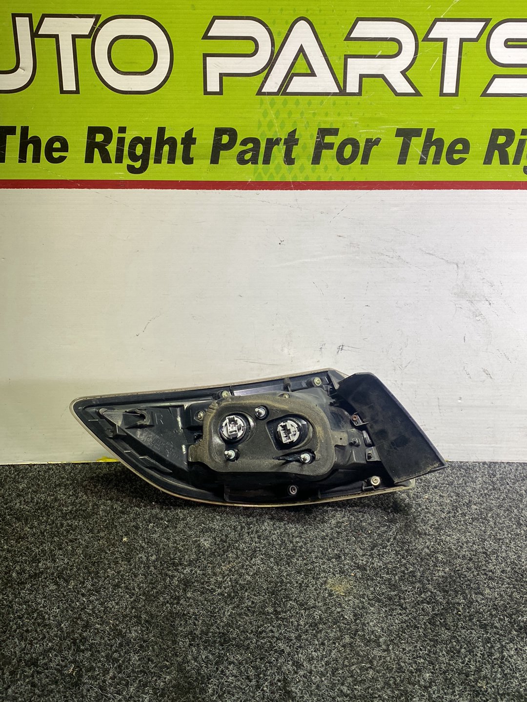 2010 Mazda Axela- Right Taillight PN: