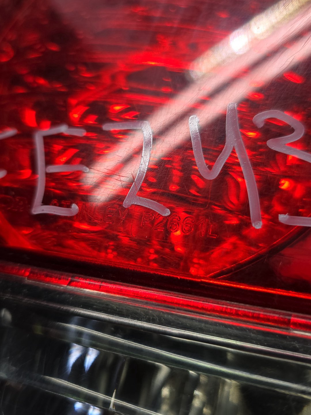 2004 Honda Civic - Left Taillight PN: P2661