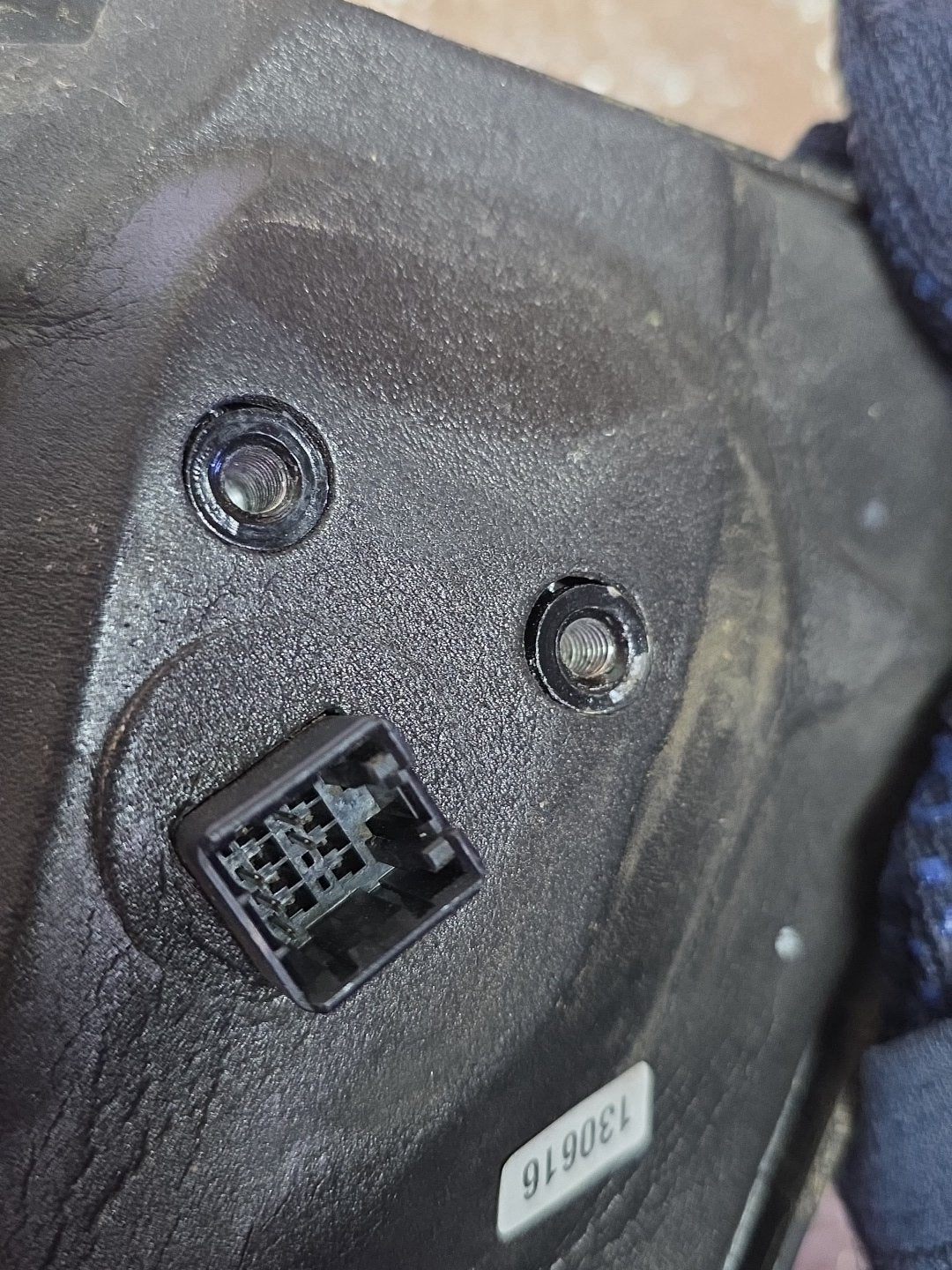 2005 Hyundai Getz - Right Door Mirror PN: 5 pin