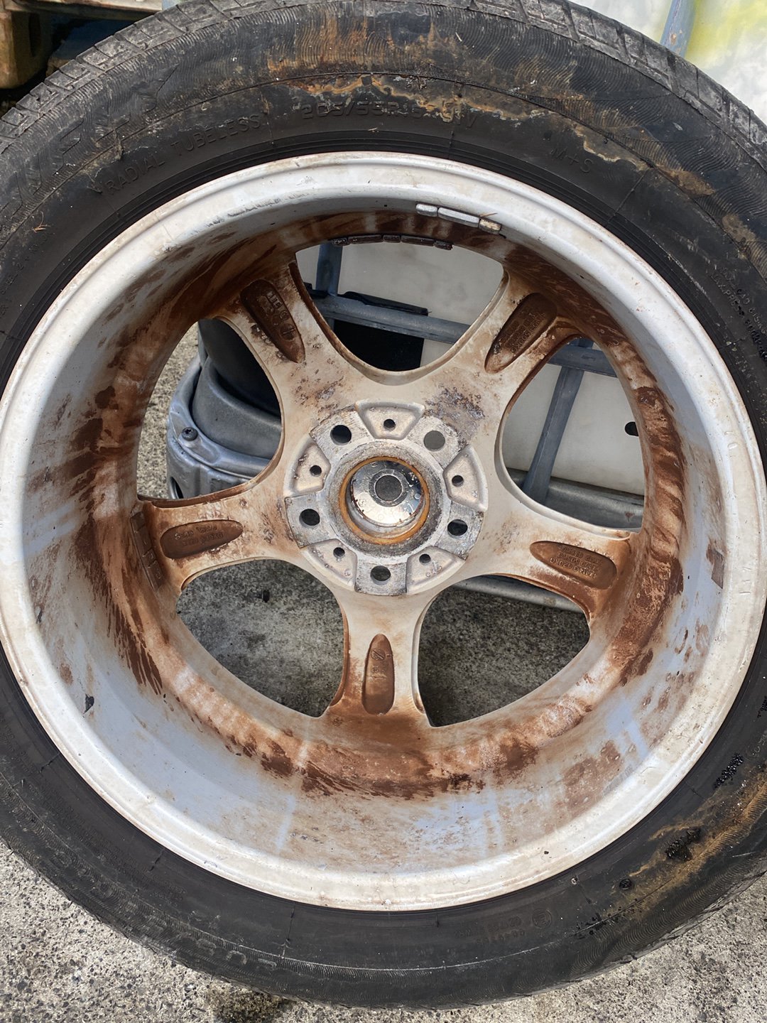 - Mag Wheel Set PN: schnitzer 5x115 Stud Pattern