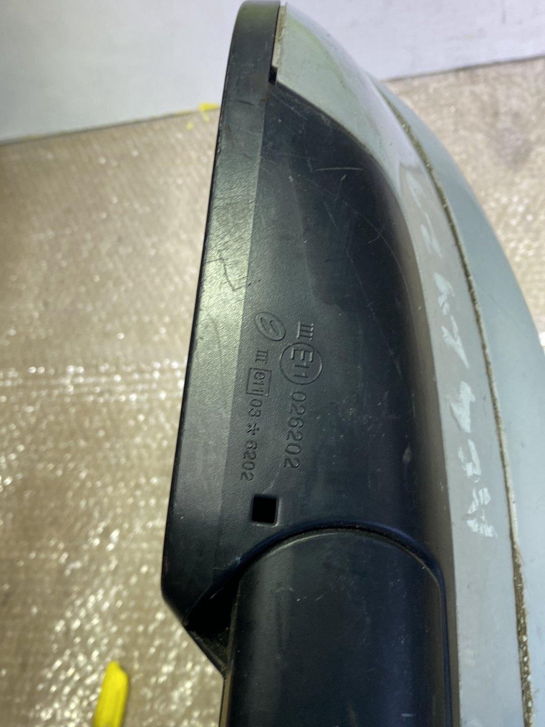 2009 Nissan Dualis- Right Door Mirror PN: 2 plugs 7 wires