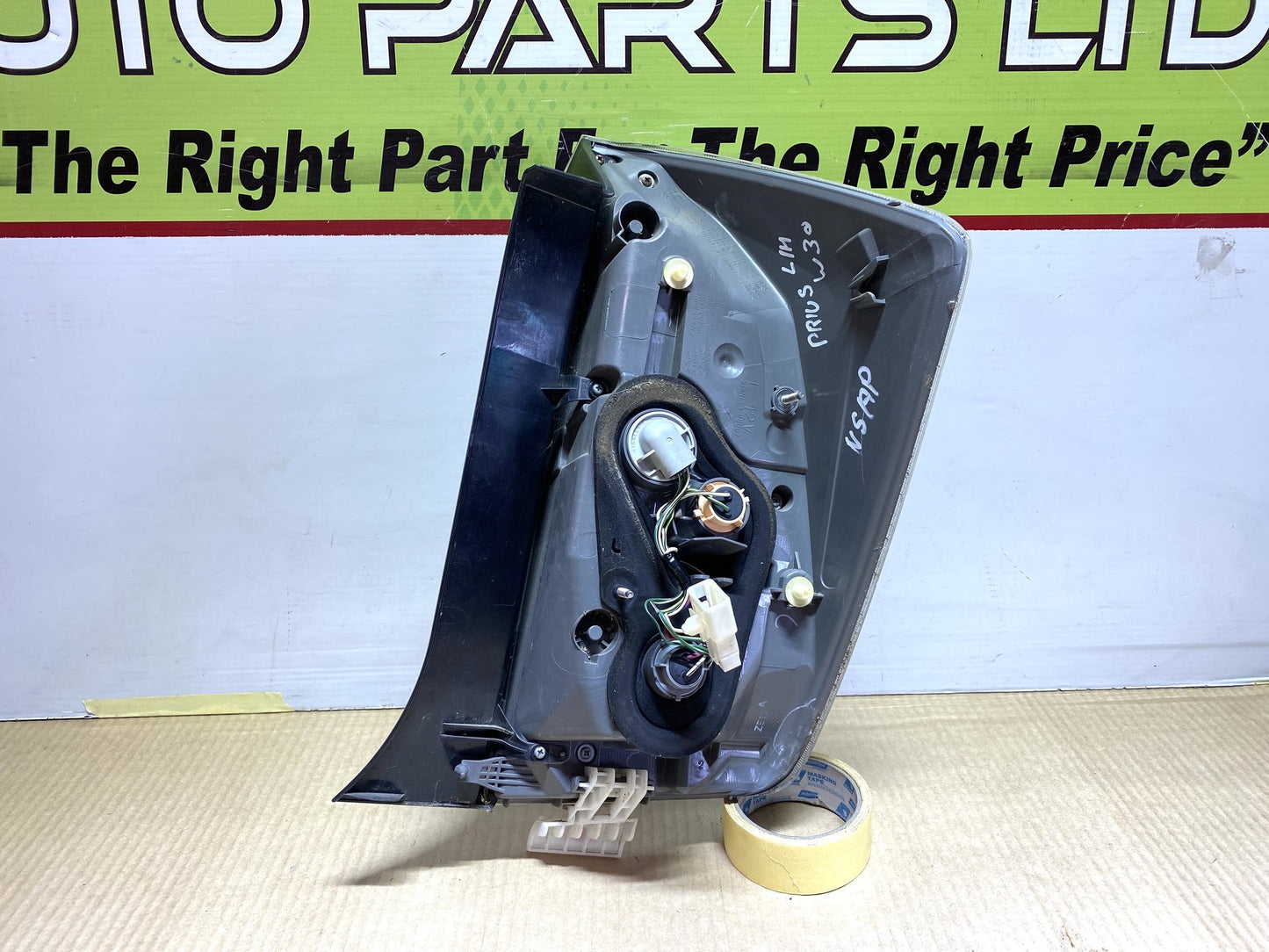 Used Toyota Prius W30 - Left Taillight PN: STANLEY 47-37