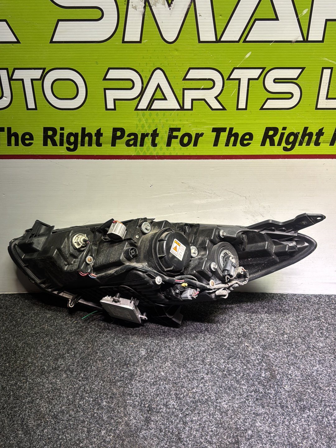 2011 Mazda Demio DE3FS- Right Headlight PN: STANLEY P6515