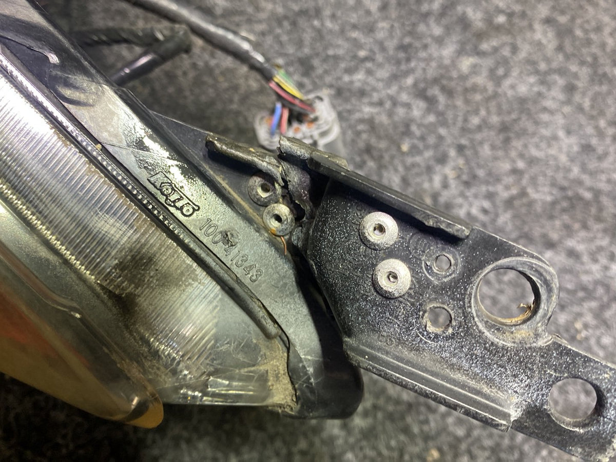 2012 Mazda Axela - Left Headlight Manual Adjust/ Non Hid/ Koito 100-41343