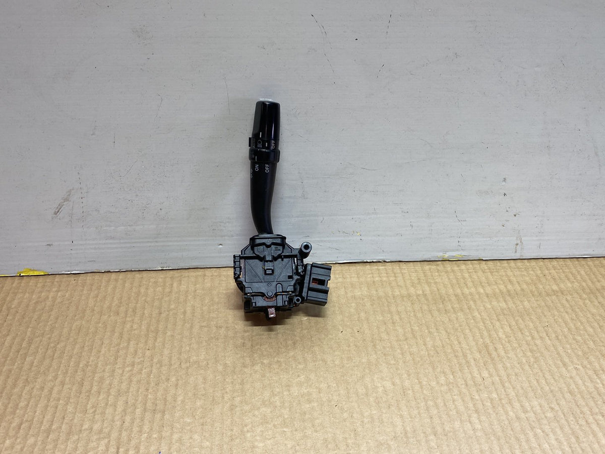 2005 Used Toyota Alphard ANH10 - Wiper Switch PN: indicator switch