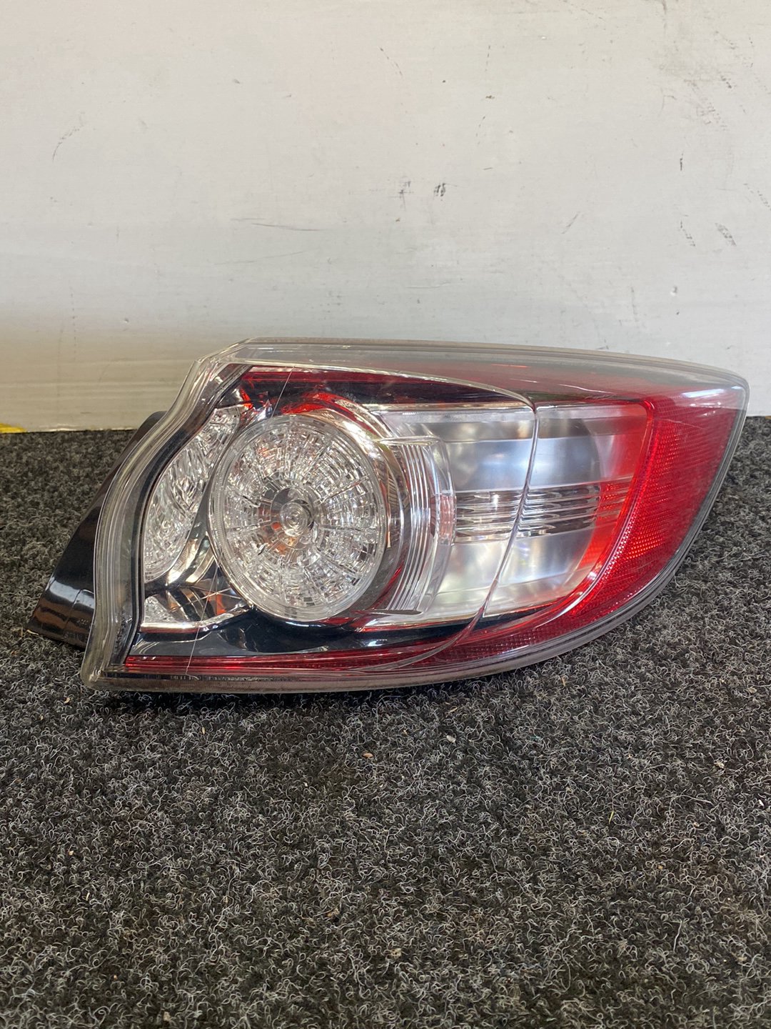 2012 Mazda Axela - Right Taillight PN: STANLEY P8240