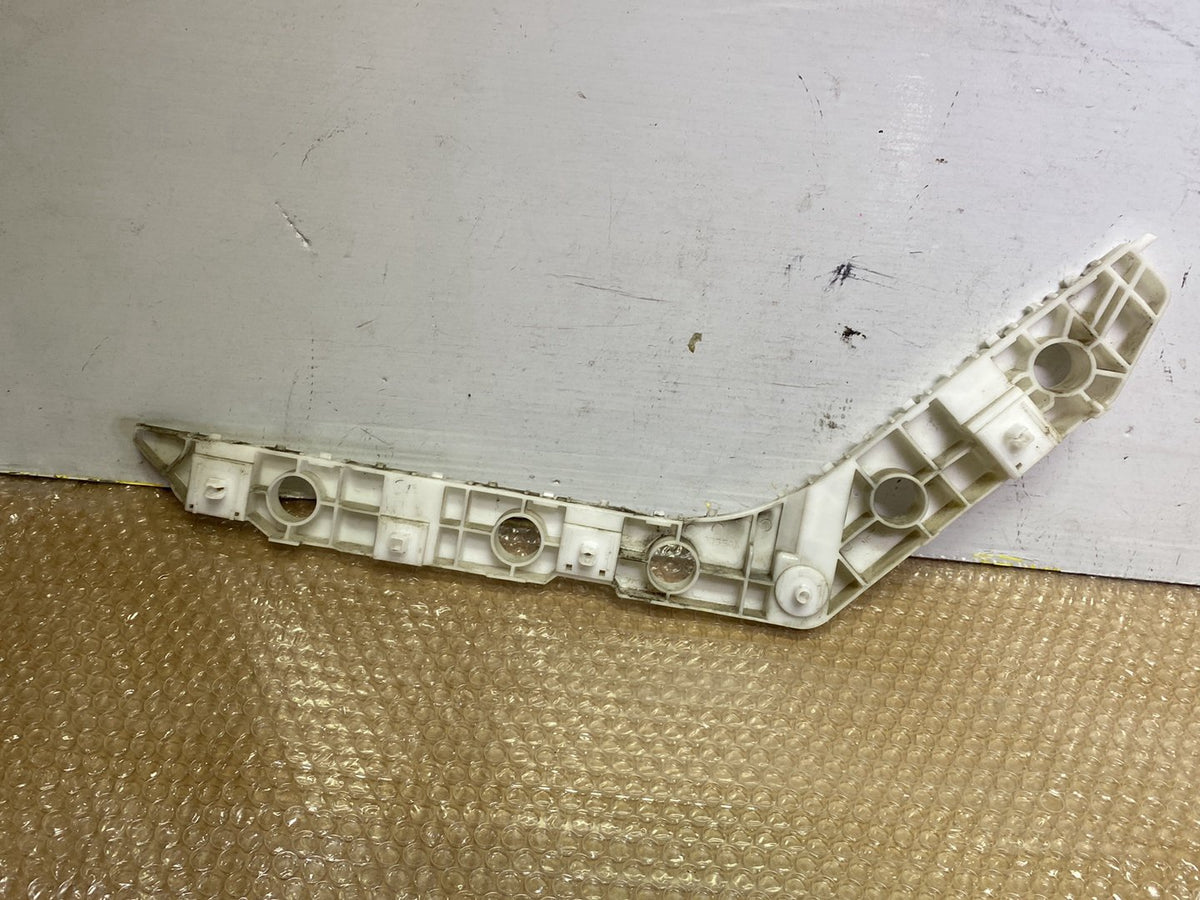 2011 Nissan Fuga- Right Rear Bumper Retainer PN: 852201MA0A