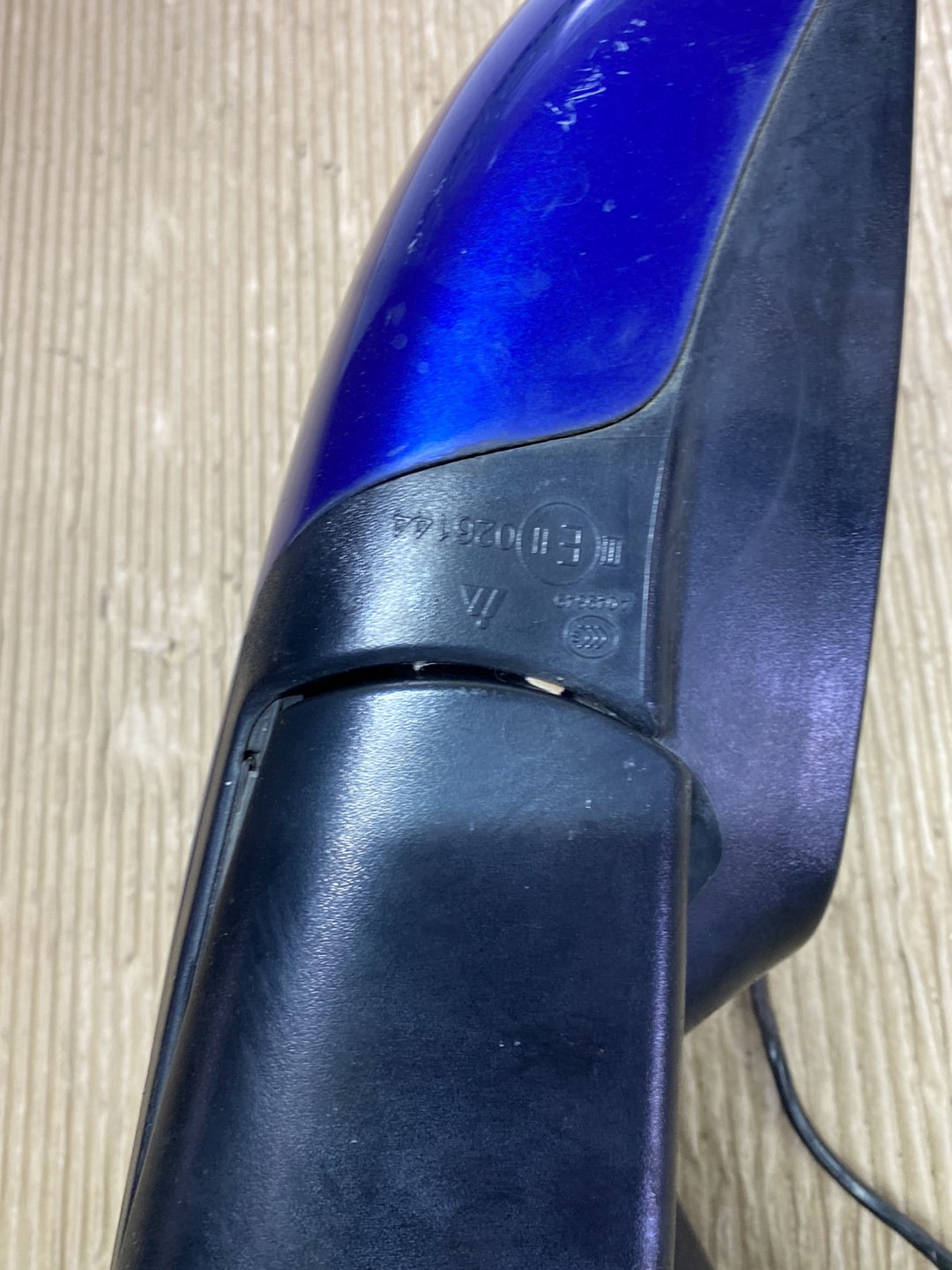 2009 Dodge Journey- Left Door Mirror PN: 7 wires