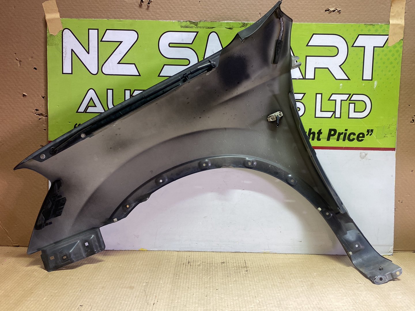 2008 Nissan Dualis - Right Front Guard
