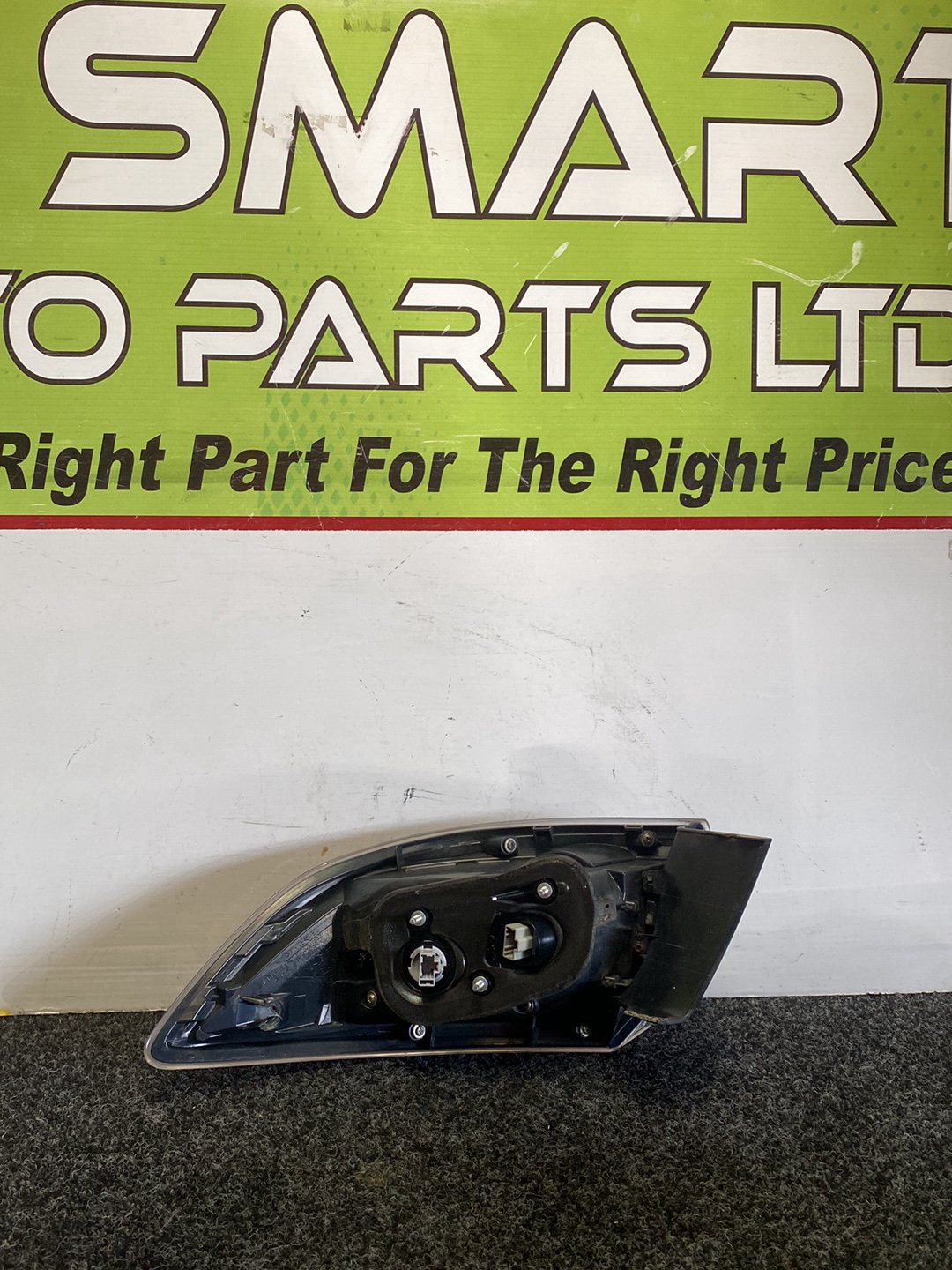 2009 Mazda Axela- Left Taillight PN: