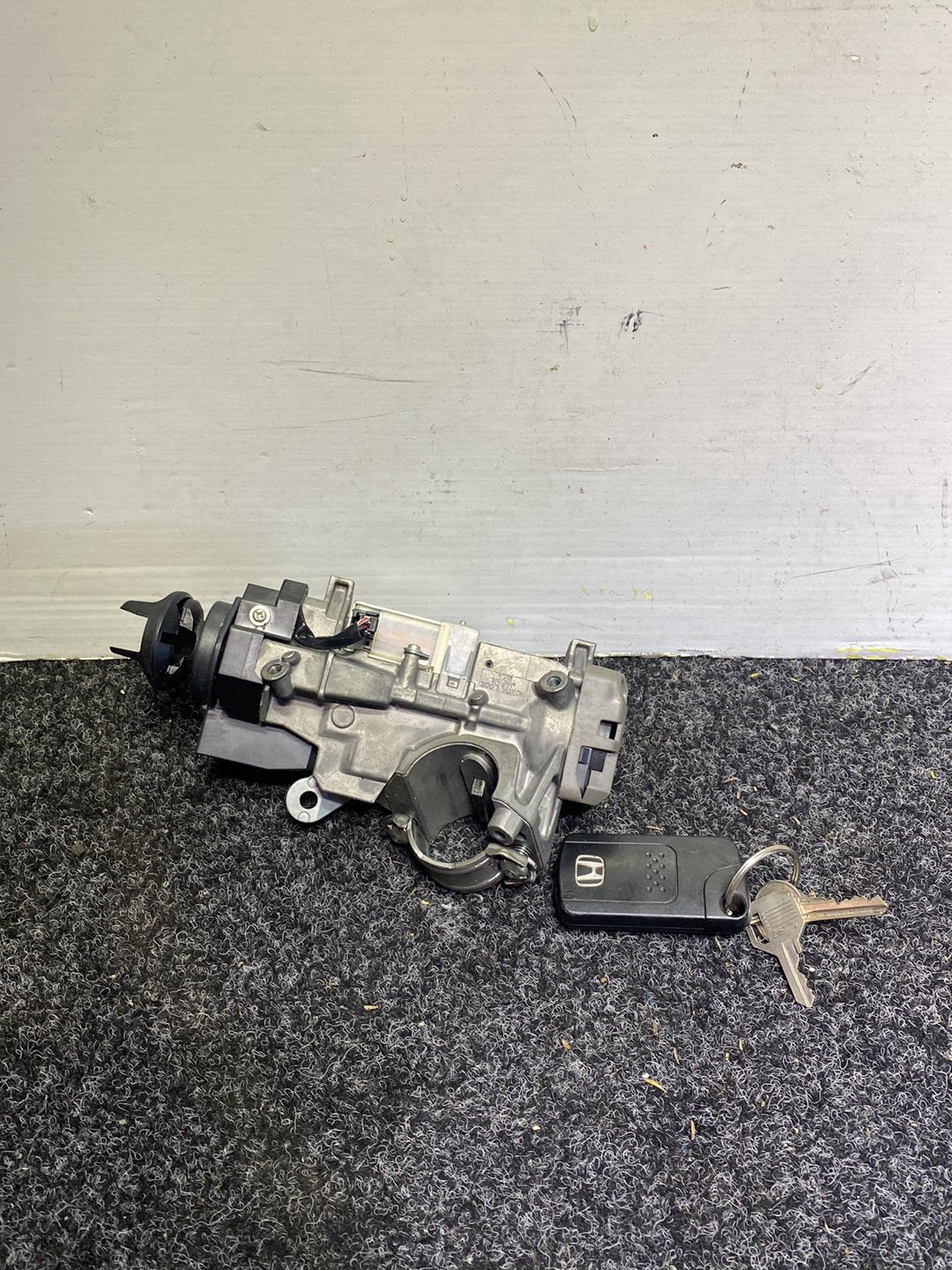 1997 Honda Torneo CF4 - Ignition With Key PN: SAA-S