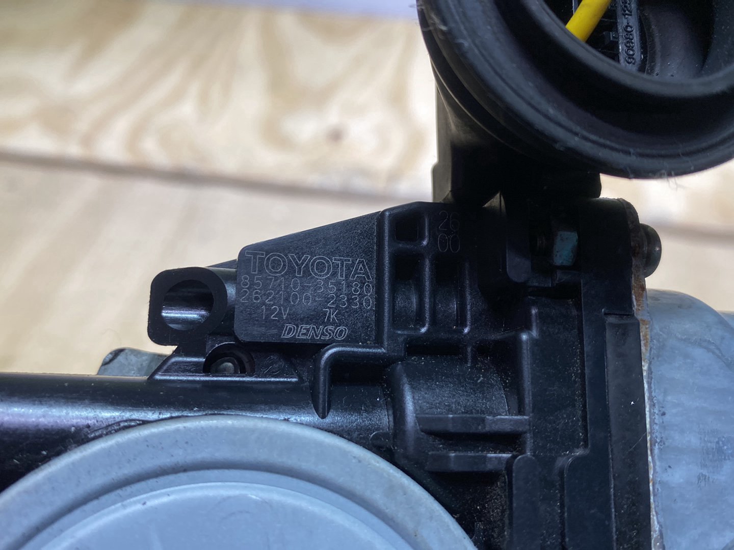 2007 Toyota Auris - Left Rear Window Regulator/Motor