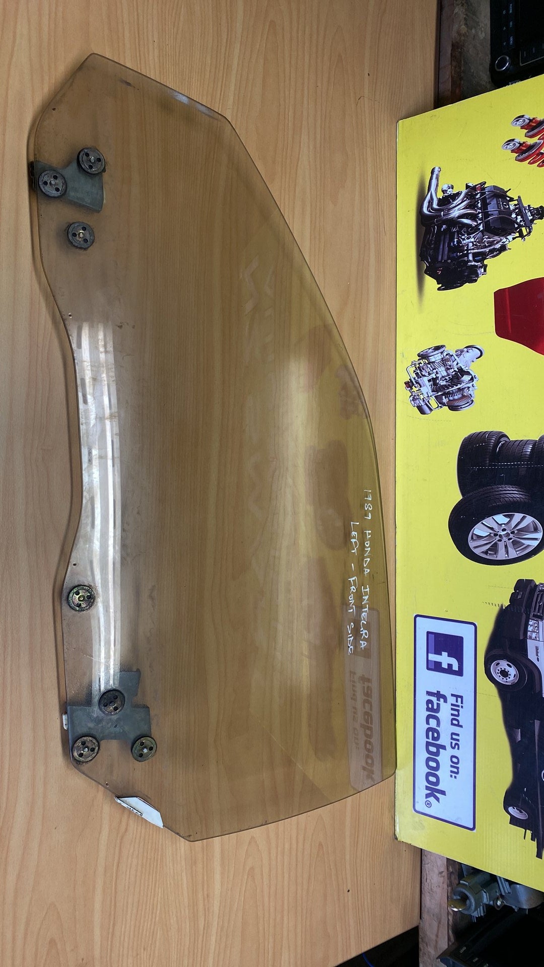 1989 Honda Integra- Left Door Mirror Glass PN: