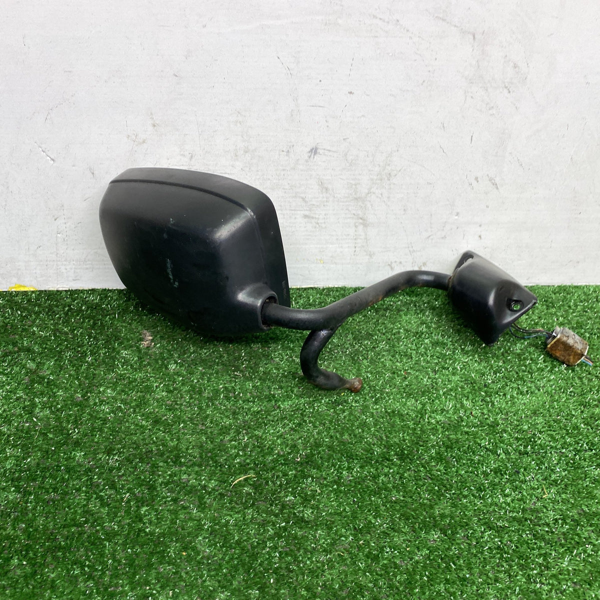 2009 Mazda Bongo Friendee SK82V - Left Door Mirror PN: S0A269180B