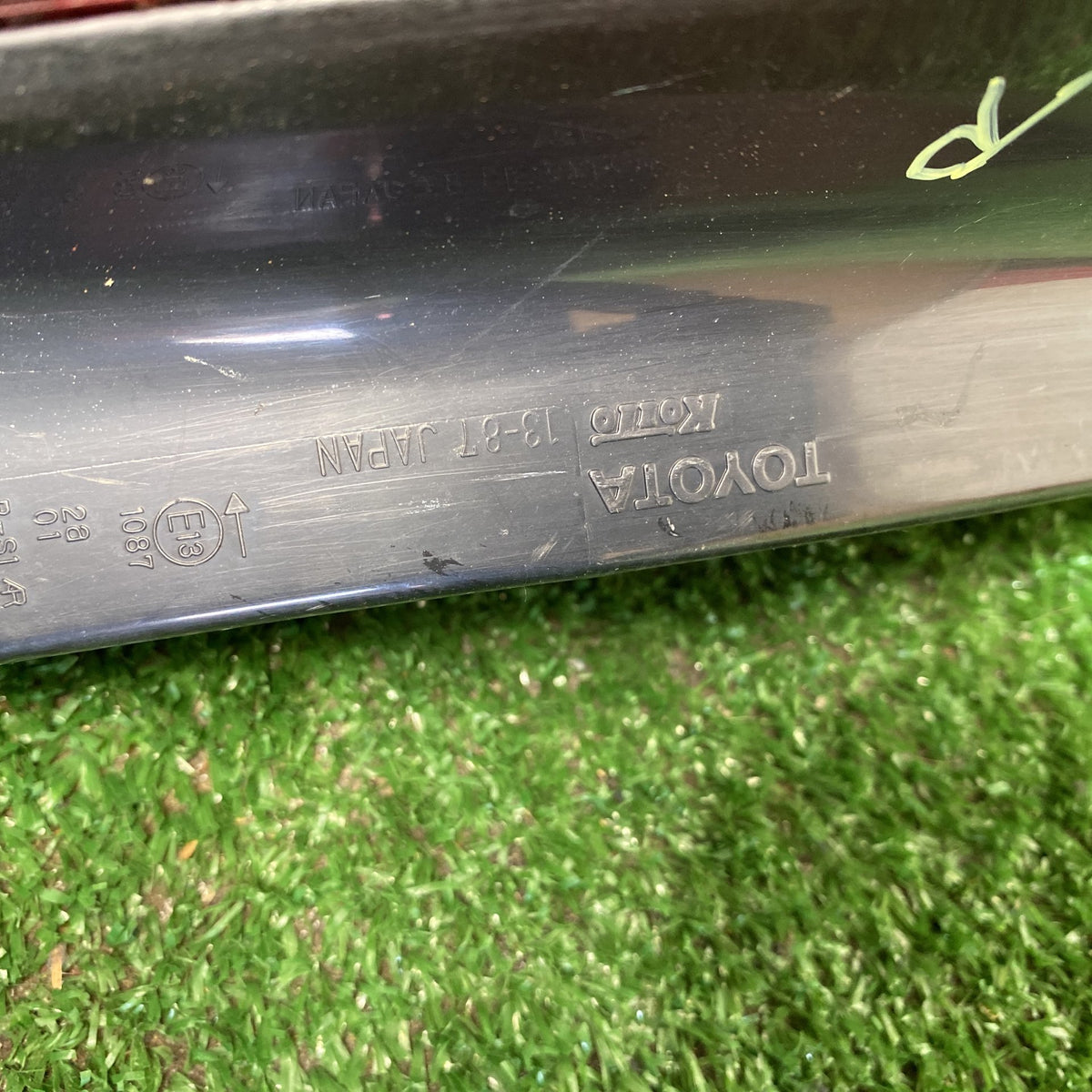 2005 Used Toyota Allex - Right Taillight PN: KOITO 1387