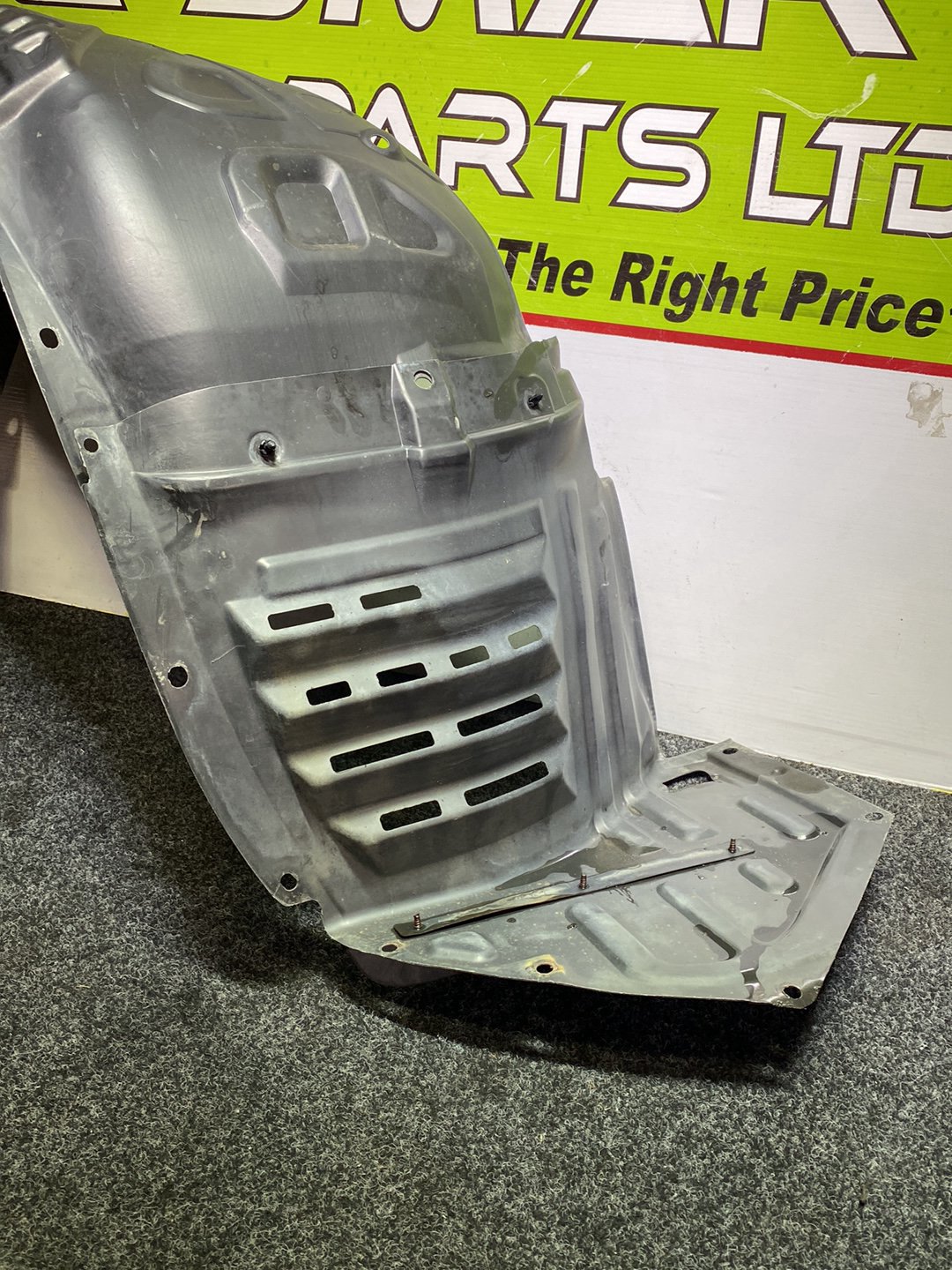 2005 Mazda RX-8 SE3P - Right Front Guard Liner