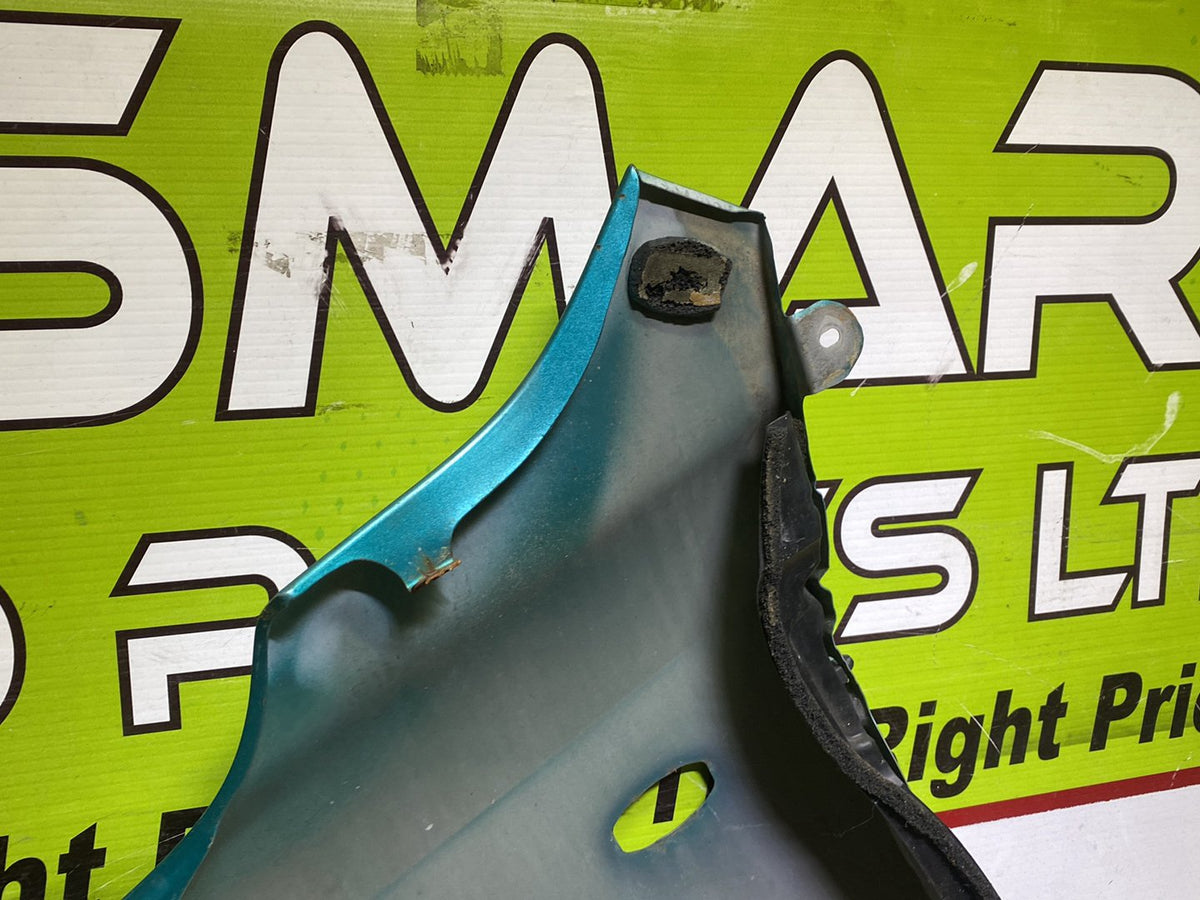 2002 Mazda Demio - Right Front Guard PN: D35052111E