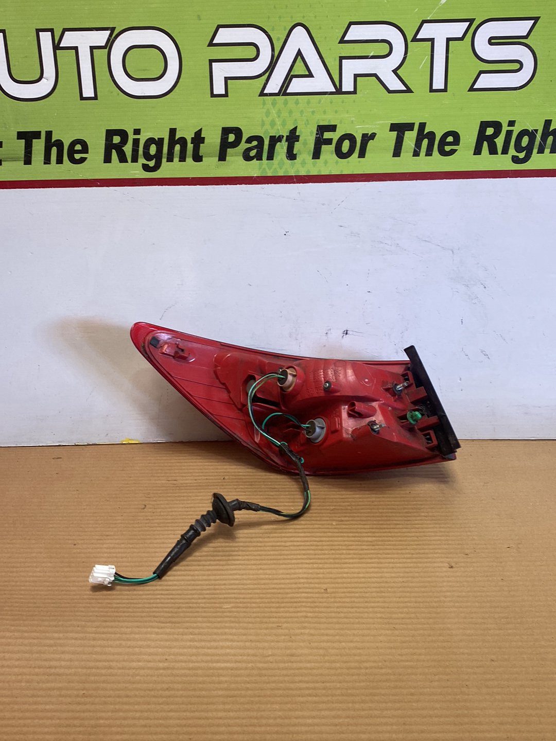 2006 Nissan Bluebird- Right Taillight PN: