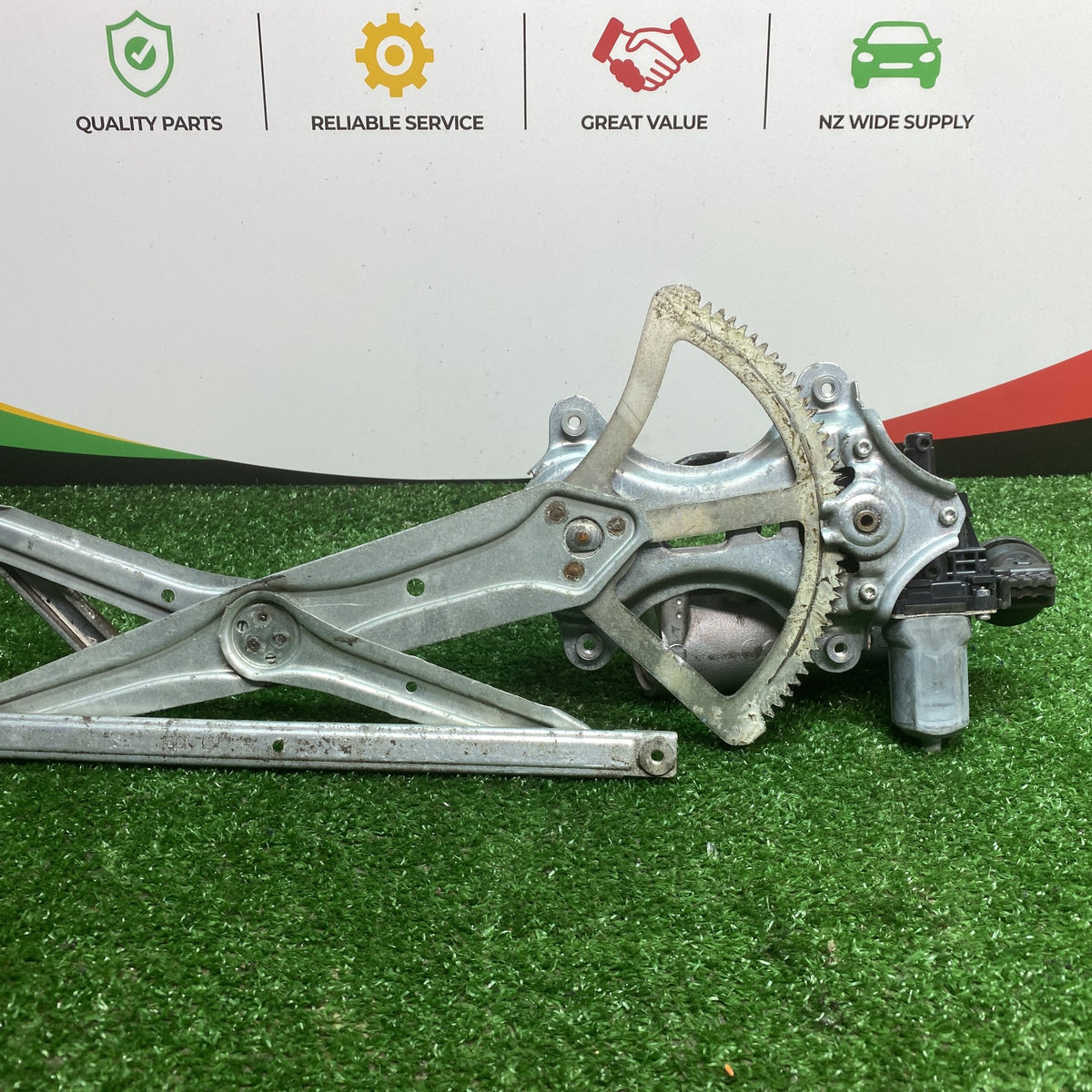 2006 Used Toyota Wish Left Front Window Regulator PN 6980268010/Motor 8572058010
