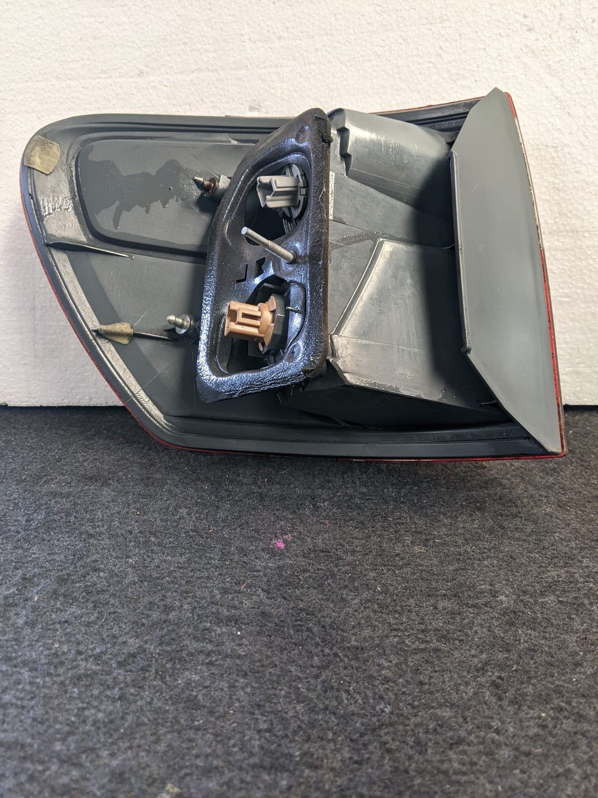 2005 Used Toyota Ipsum ACM21 - Right Taillight PN: F/Lift 44-57 ACM21 Ipsum