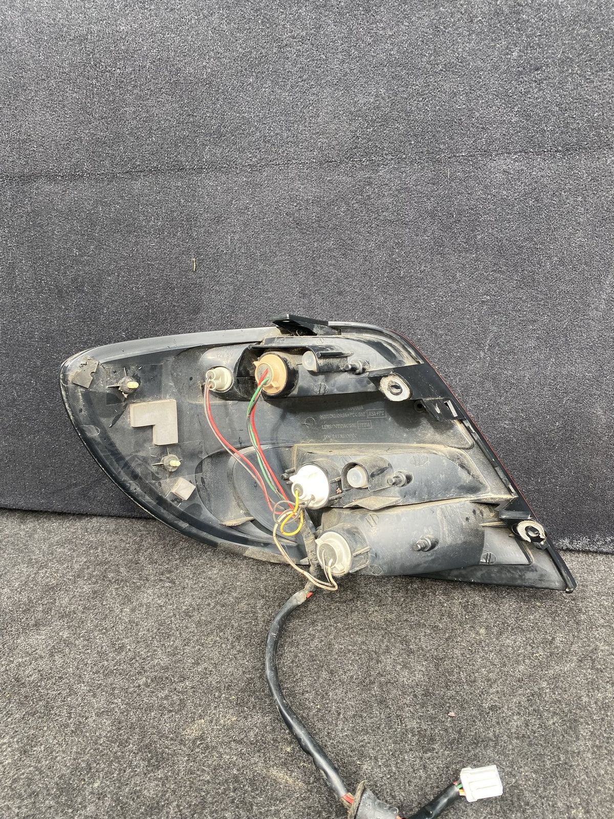 2002 Subaru Impreza - Right Taillight PN: OEW26060