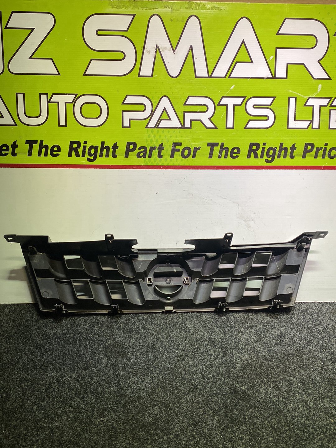 2009 Nissan X-Trail NT31 - Upper Bumper Grille