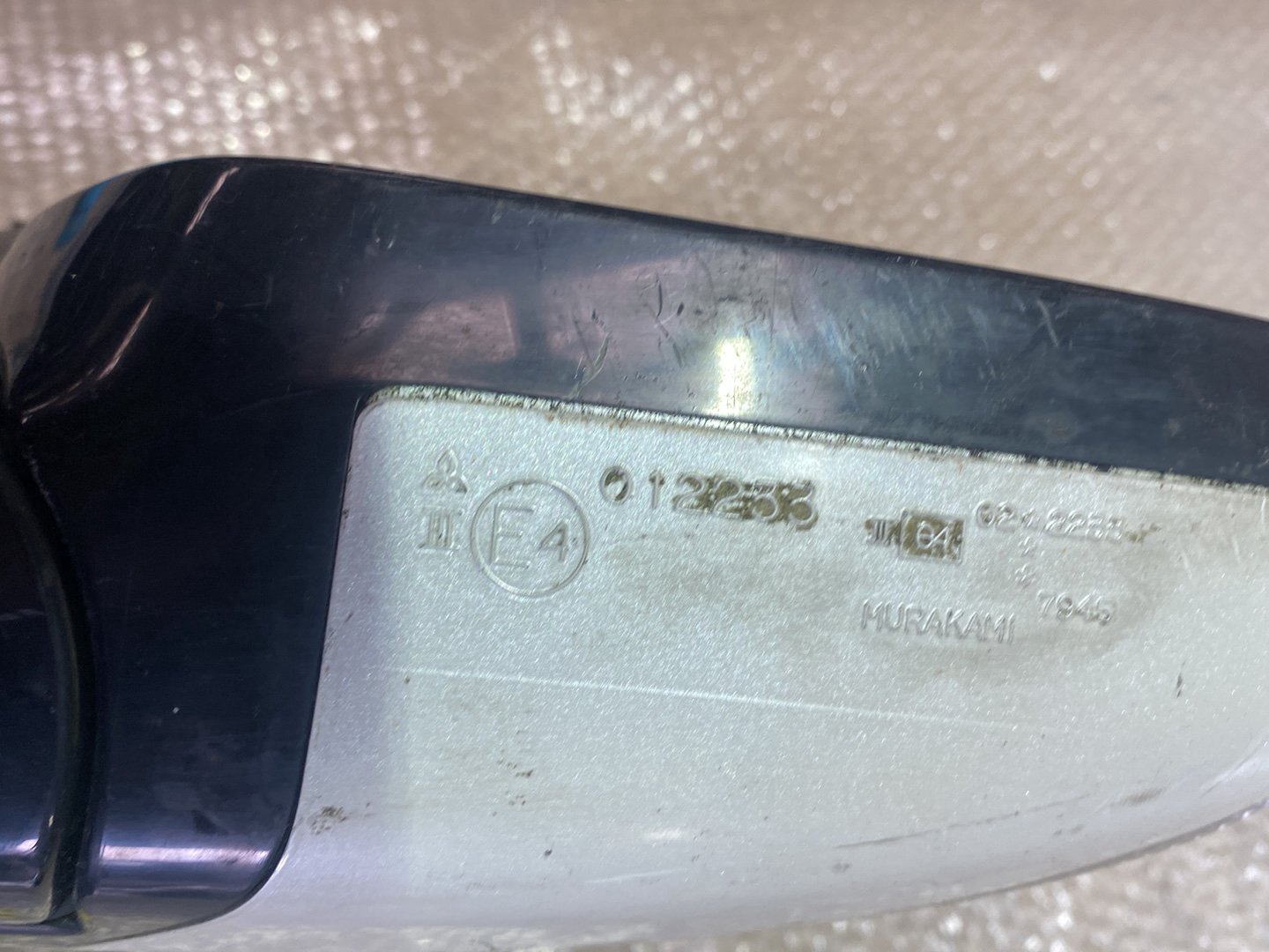 2004 Mitsubishi Grandis- Right Door Mirror PN: 9 wires
