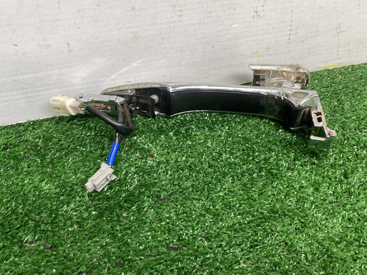 2011 Nissan Fuga - Left Front Door Exterior Handle PN: 80641-1MA0A