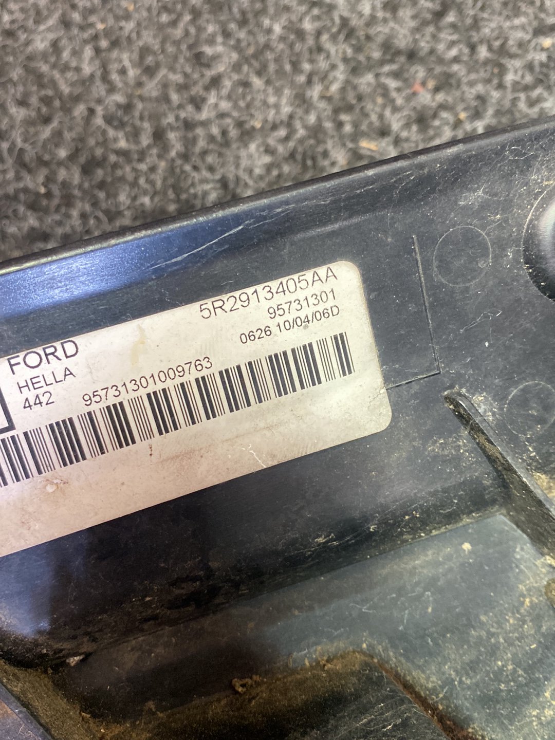 2006 Ford Falcon BF - Left Taillight PN: 5R2913405AA