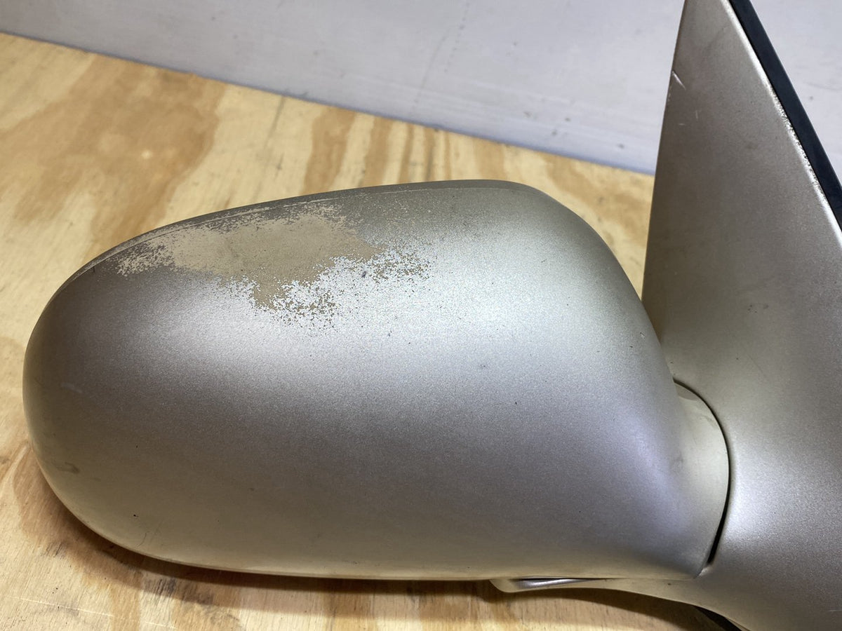 2005 Nissan Bluebird QG10 - Right Door Mirror PN: 5 wires