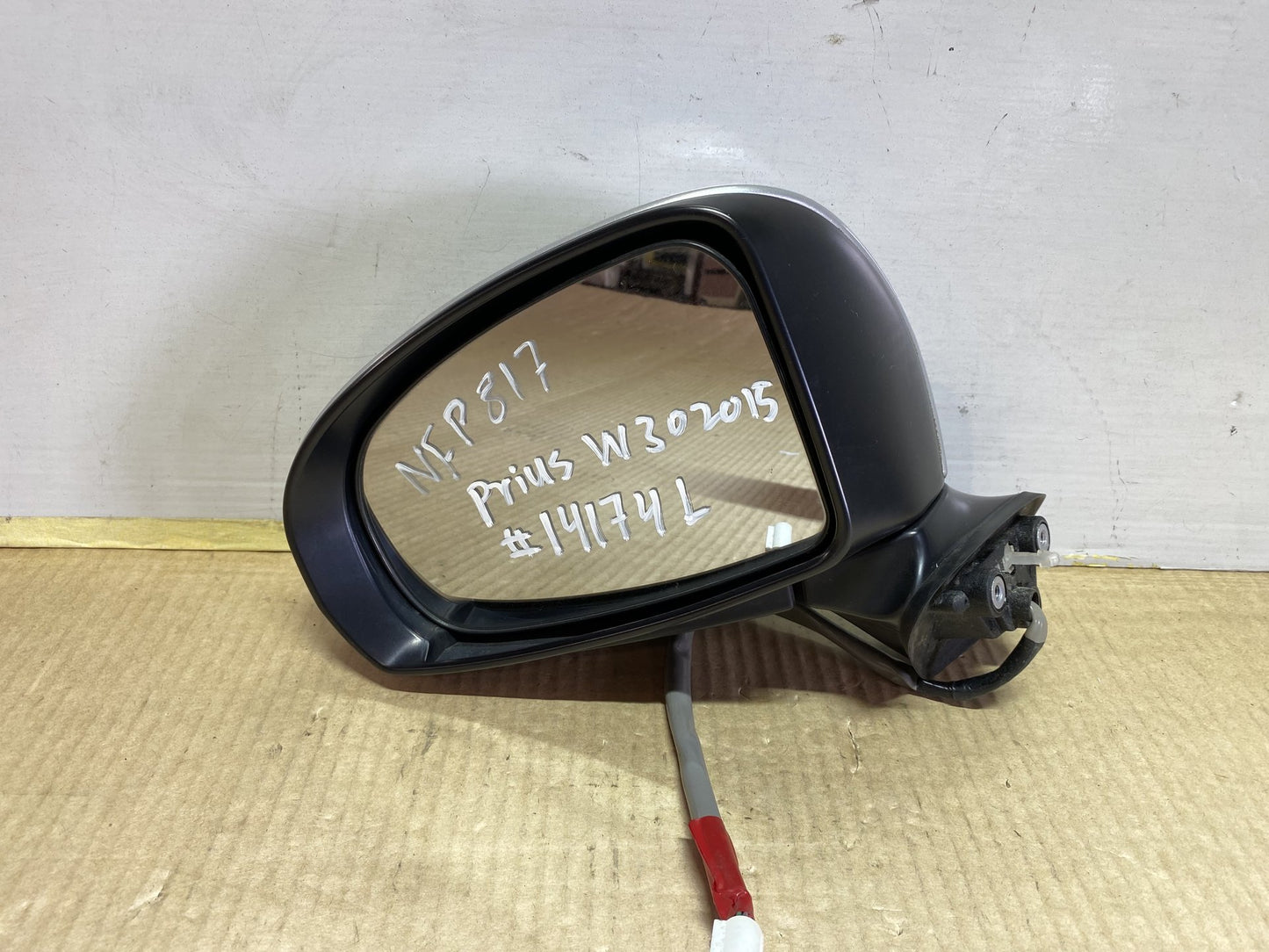 2015 Used Toyota Prius ZVW30 - Left Door Mirror PN: 7 wires