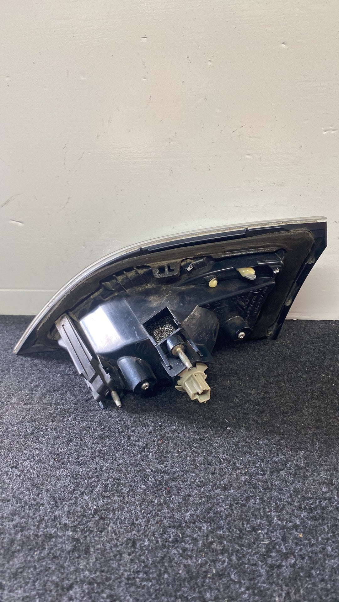 2009 Mazda Atenza - Left Boot Light PN: 132-41312