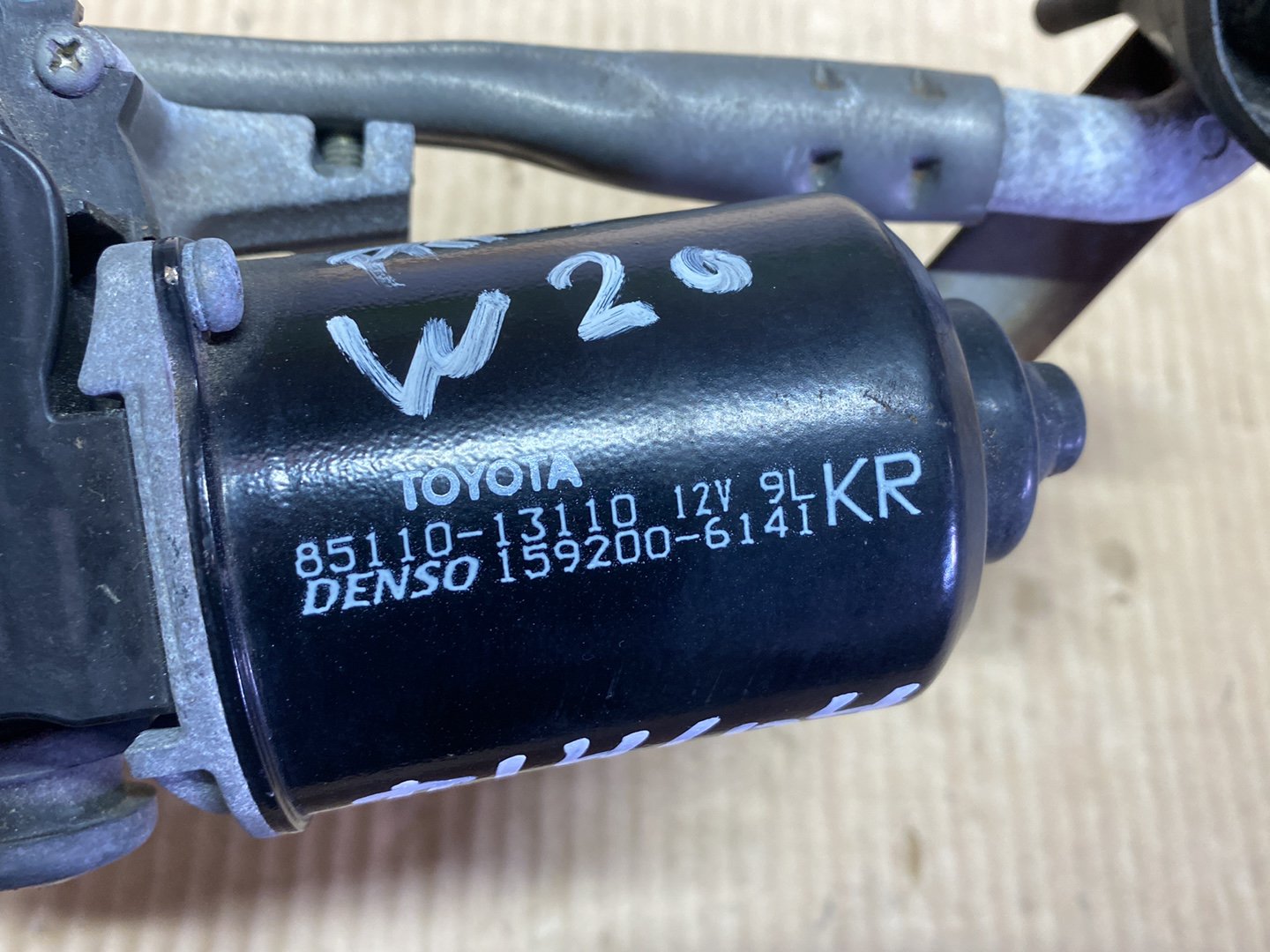 2009 Used Toyota Prius W20 - Wiper Motor PN: see photo