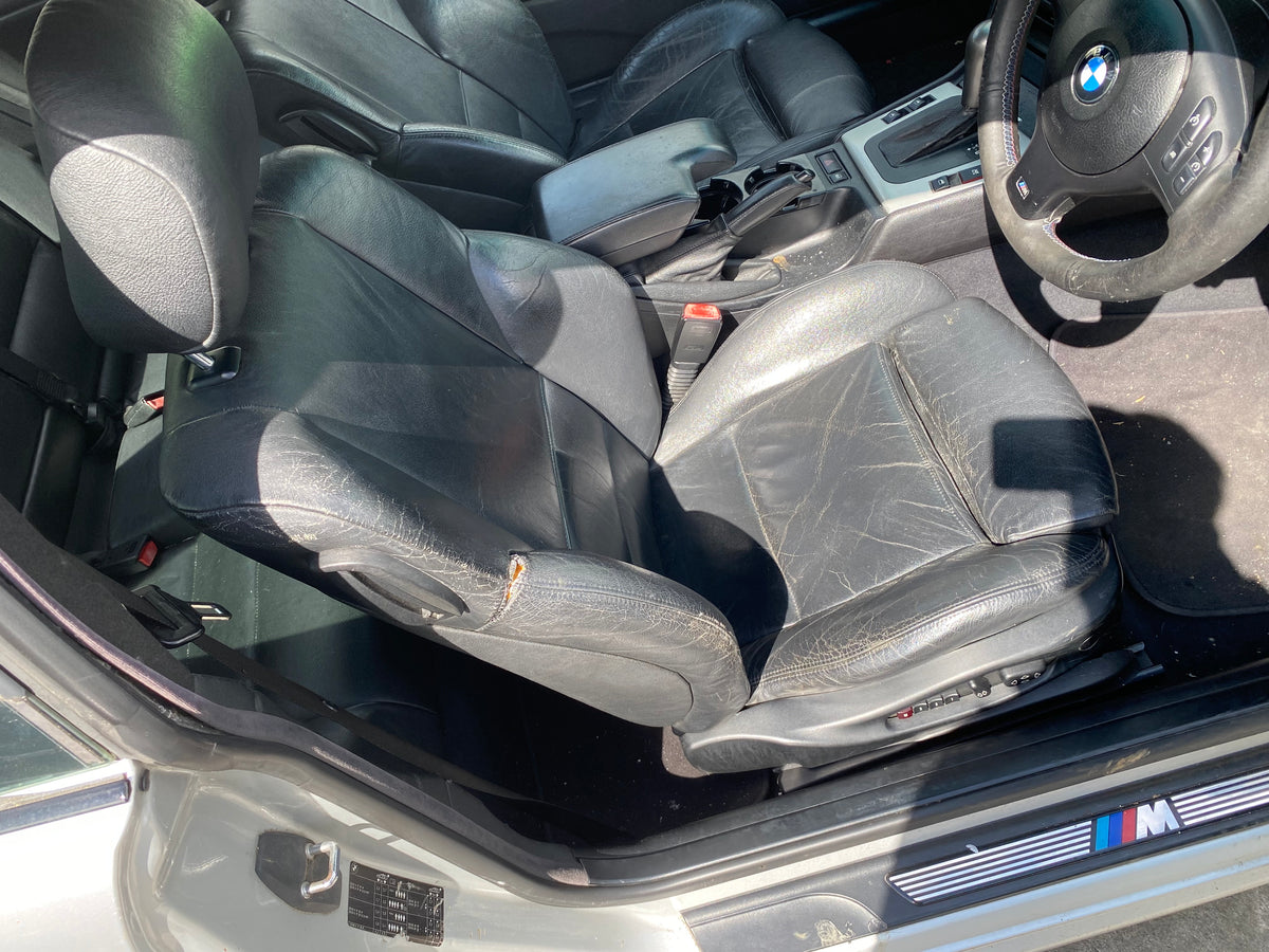 2003 BMW 330i- Dismantling For Parts