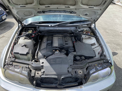 2003 BMW 330i- Dismantling For Parts