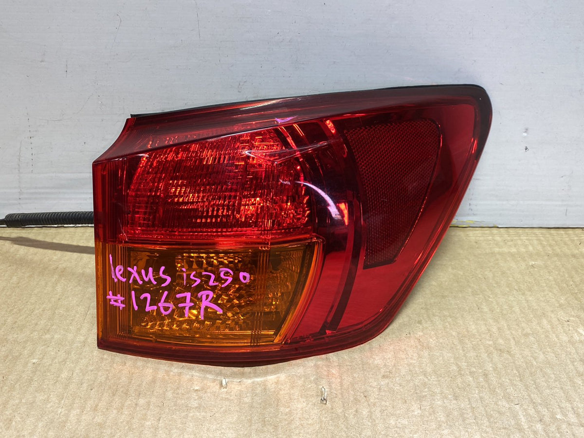 2006 Lexus IS250 GSE20 - Right Taillight PN: ICHIKOH 53-40