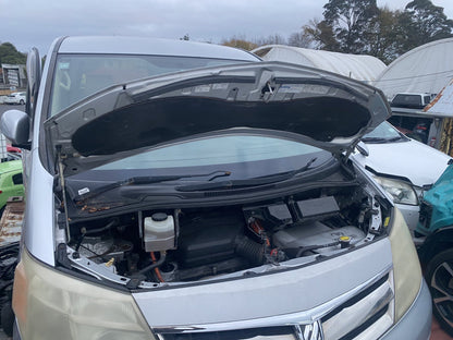 2007 Toyota Alphard  Dismantling For Parts