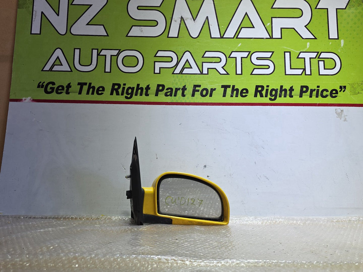 2005 Hyundai Getz - Right Door Mirror PN: 5 pin
