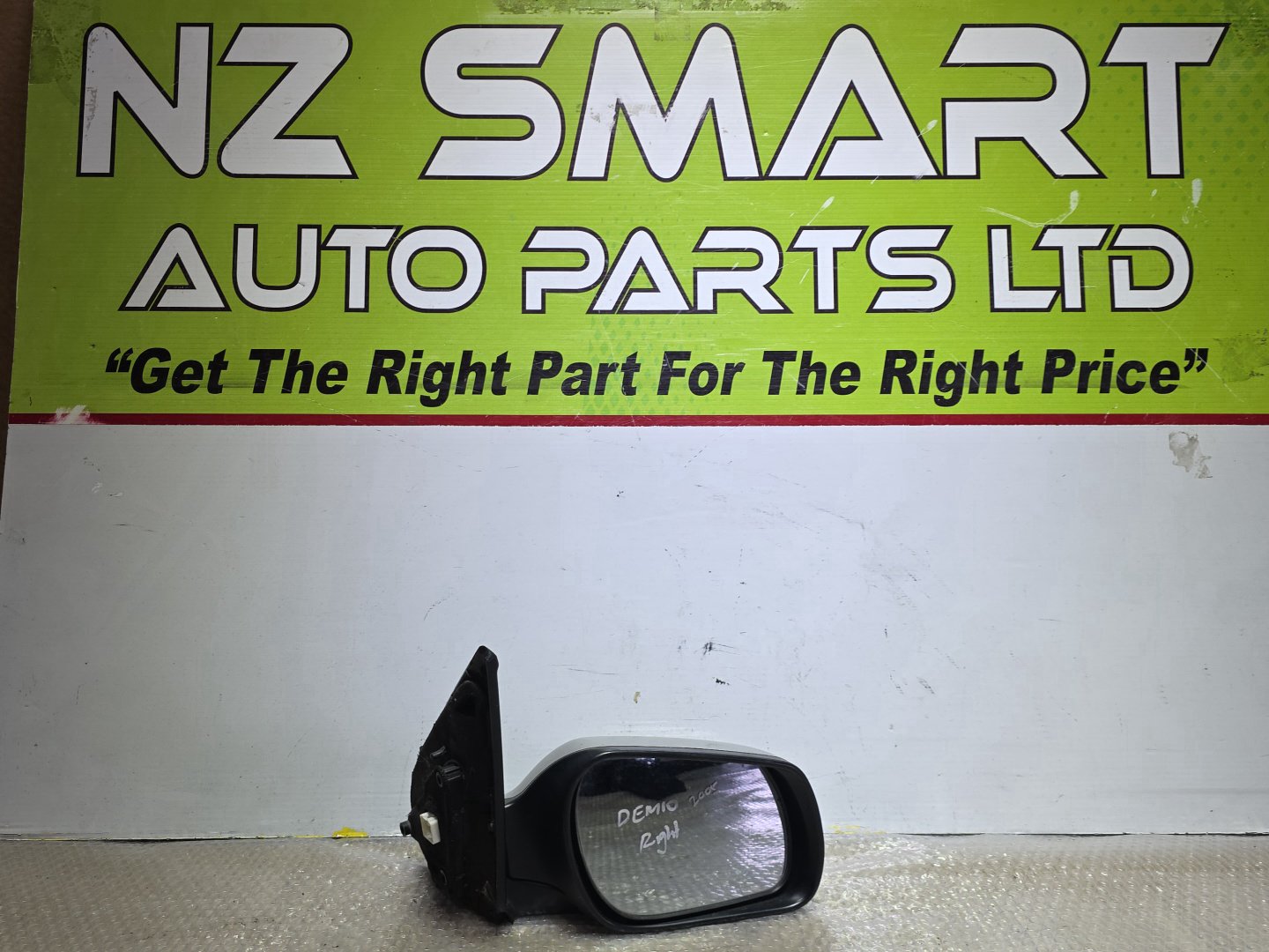 2005 Mazda Demio- Right Door Mirror PN: see the photos