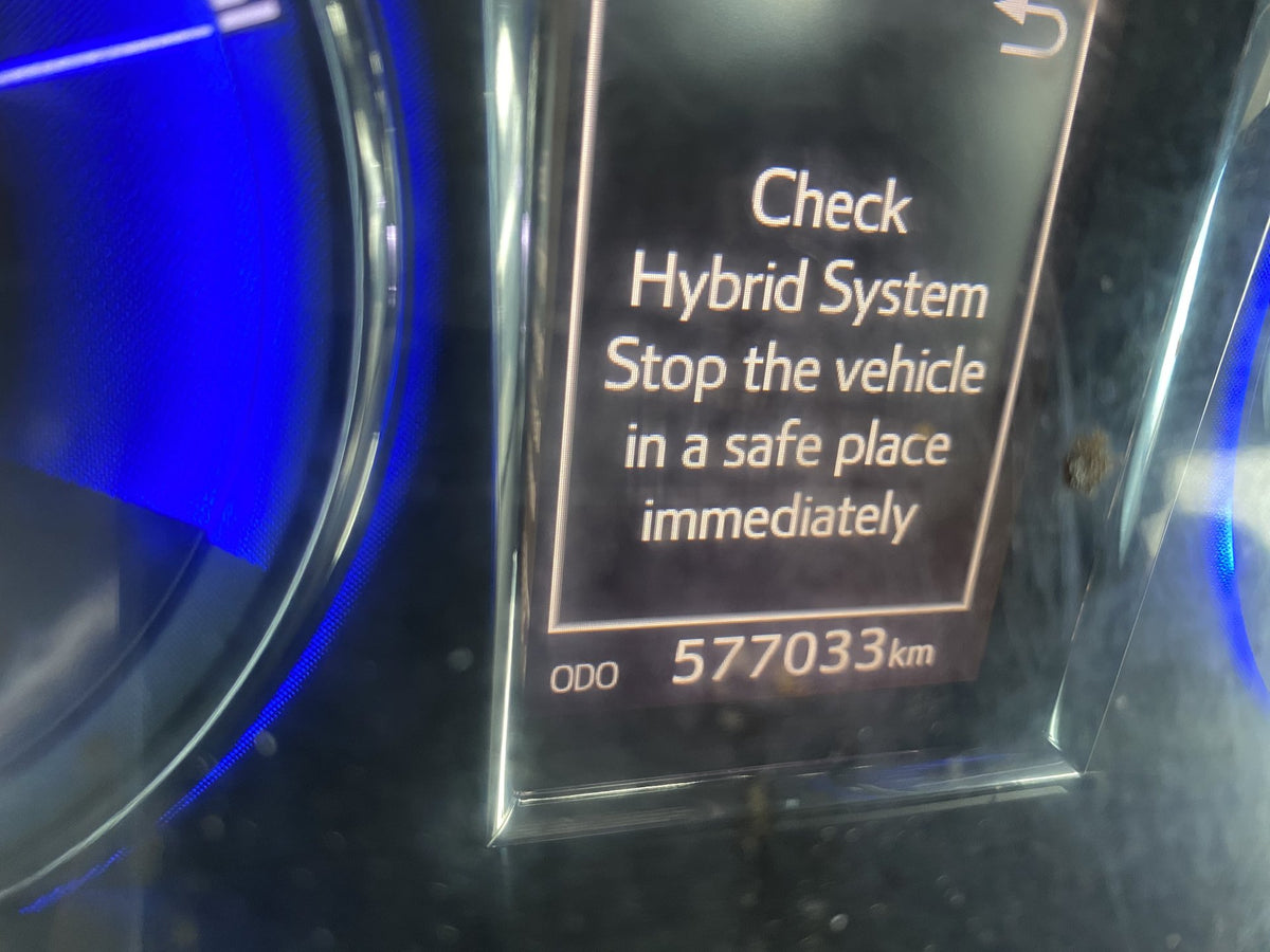 2016 Toyota Camry Hybrid H Dismantling For Parts