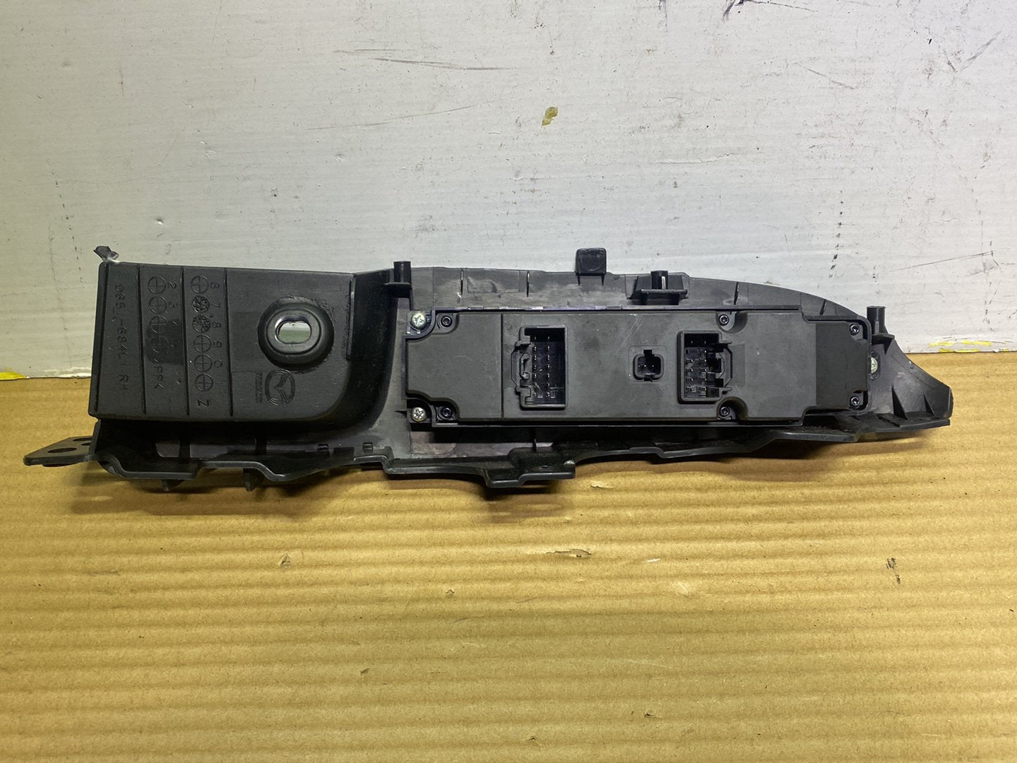 2008 Mazda Demio- Master Power Window Switch PN: