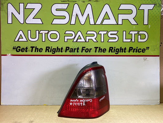 2002 Honda Odyssey RA6 - Right Taillight PN: P0711