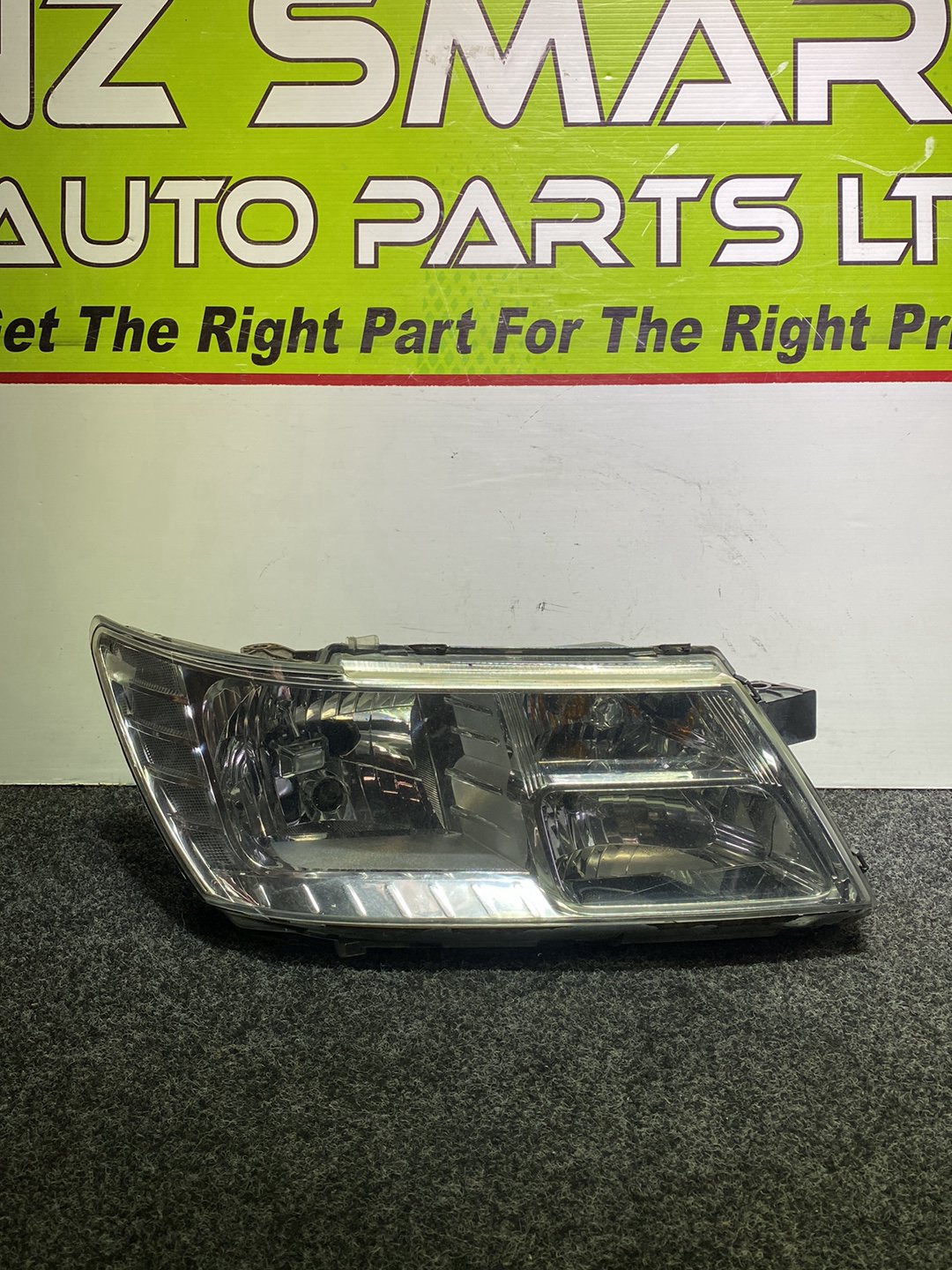 2010 Dodge Journey - Right Headlight