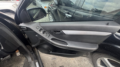 2006 Mercedes-Benz R350 4Matic WDC2510652A016286  Dismantling For Parts