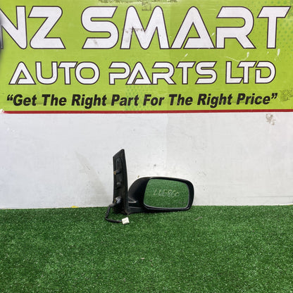 2004 Used Toyota Wish - Right Door Mirror PN: 5 Wires