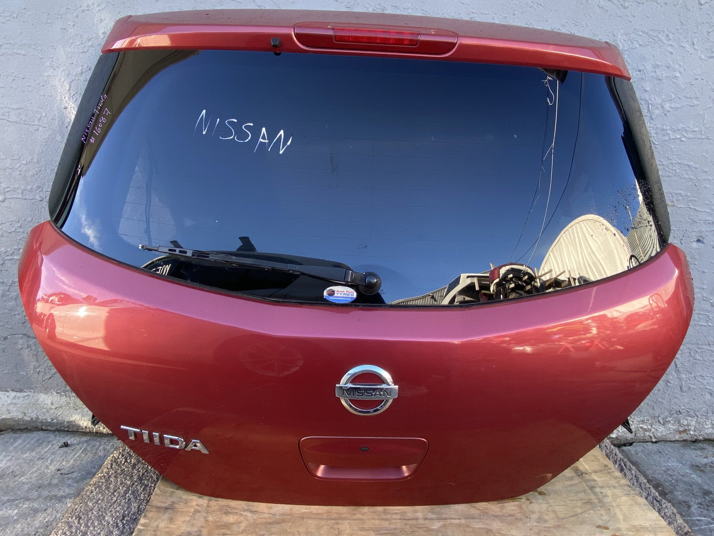 2005 Nissan Tiida JC11 - Tailgate